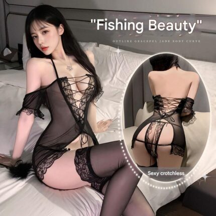 Hollow bare hip nightdress